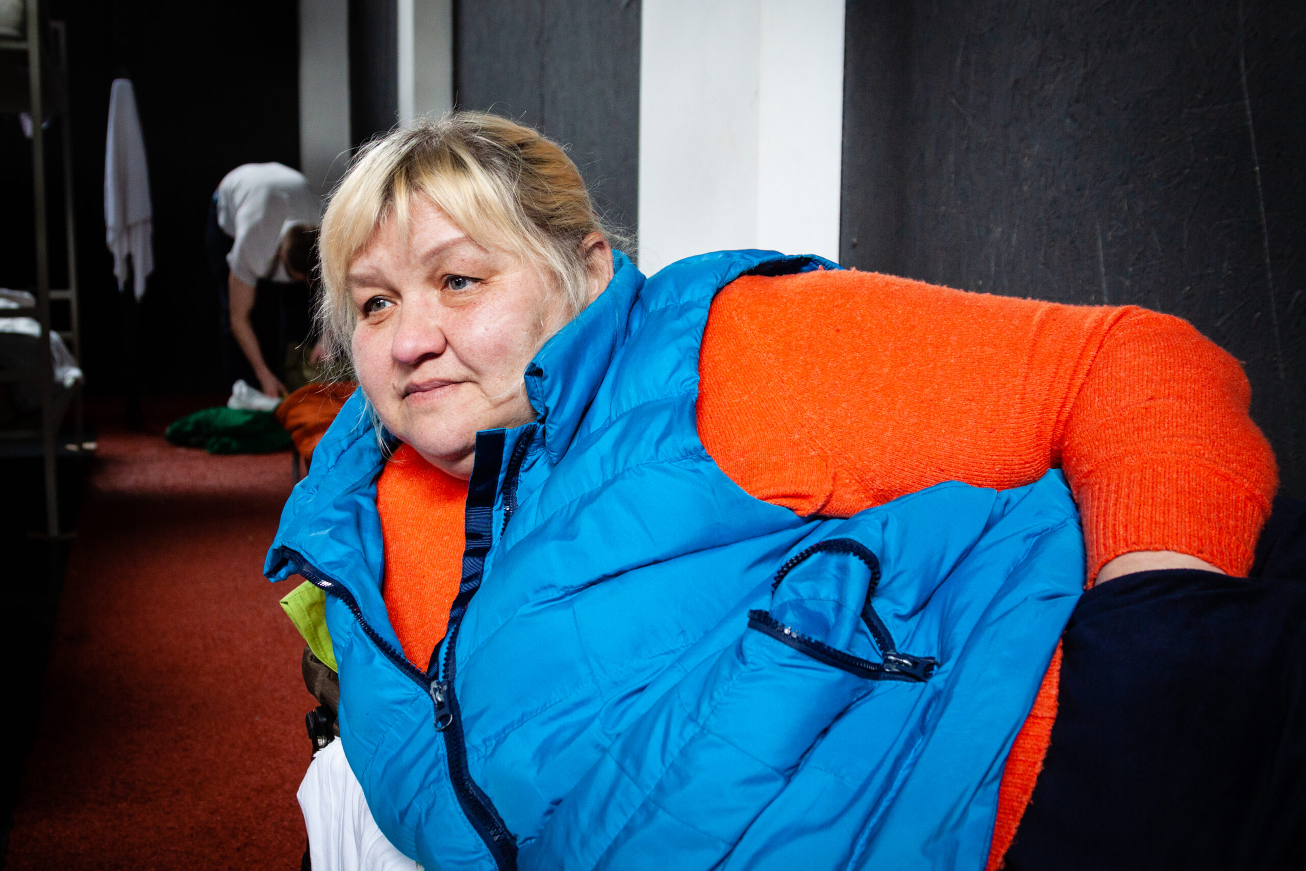 «Salimos con lo que habíamos llevado al sótano. Metí en mi bolso la memoria USB con fotos», Natalia, Kyiv – Lviv